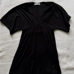 Urban Outfitters Women's Black V-Neck Short Sleeve Top